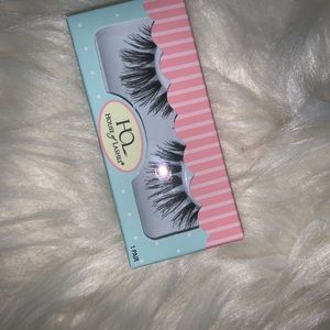Lashes
